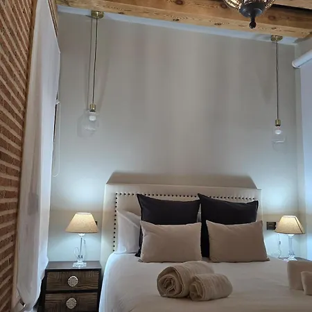 Propia Plaza Mayor Collection Luxury Apartment *